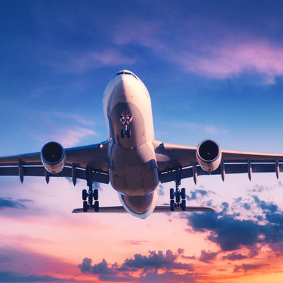 中国からアメリカへの航空・海上貨物配送サービス