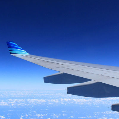 国際航空貨物輸送業者が中国から米国へ航空貨物物流を運送